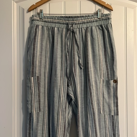 Marissa Olivia Linen cargo Pants Large - Picture 2 of 4